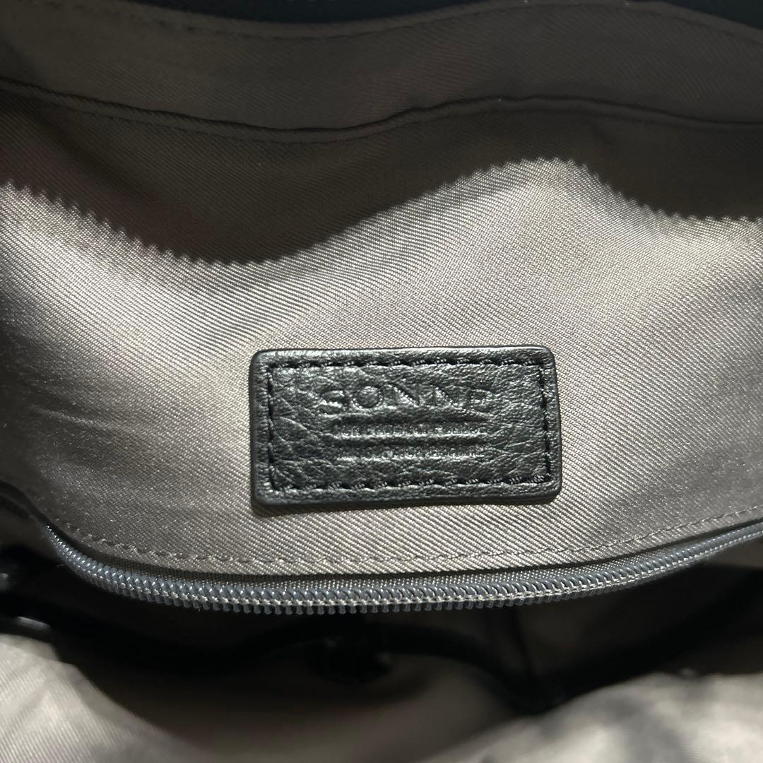 sonne✖️begin レザーヘルメットバッグ　B4サイズ