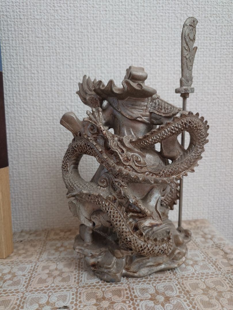 関羽雲長像　三国志　開運　財運　商売繁盛　財神　美髯公