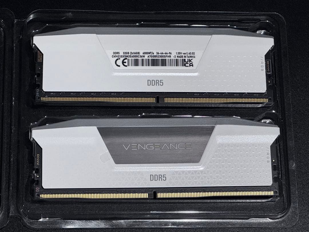 メモリー CORSAIR DDR5-6000MHz XMP Intel