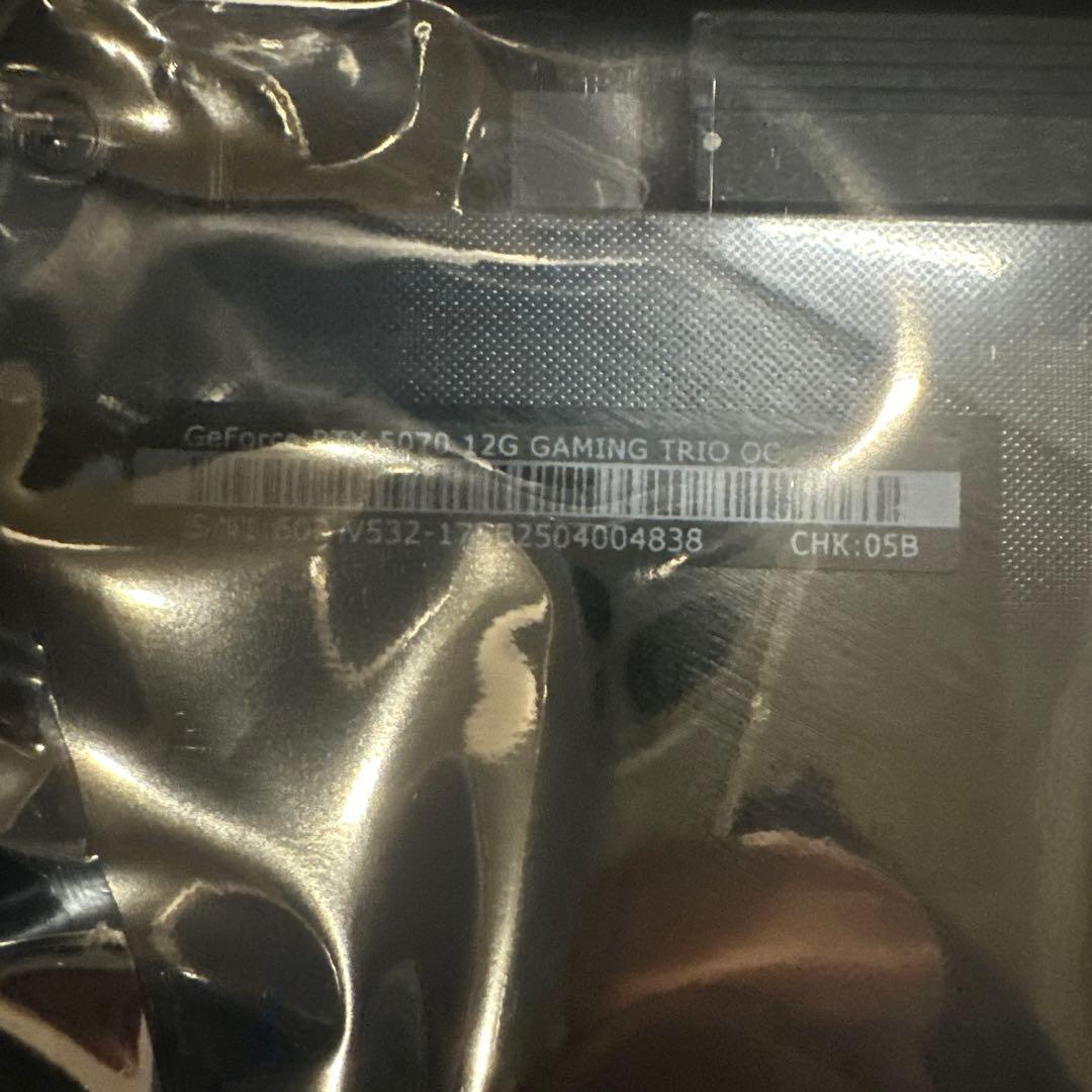 新品　MSI RTX 5070 12G Gaming Trio OC