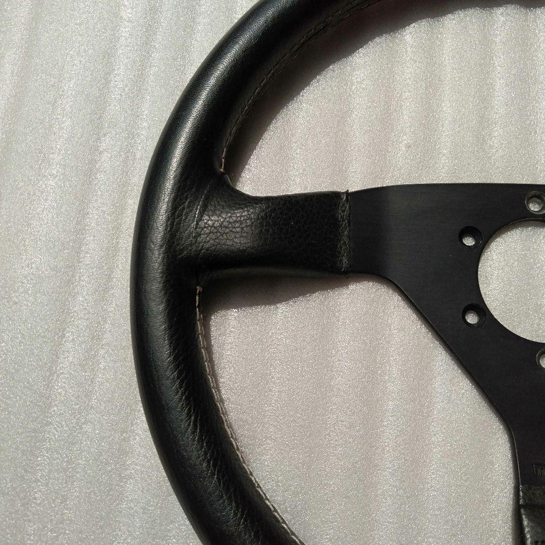 momoステアリング V35 KBA70068（ハンドル）