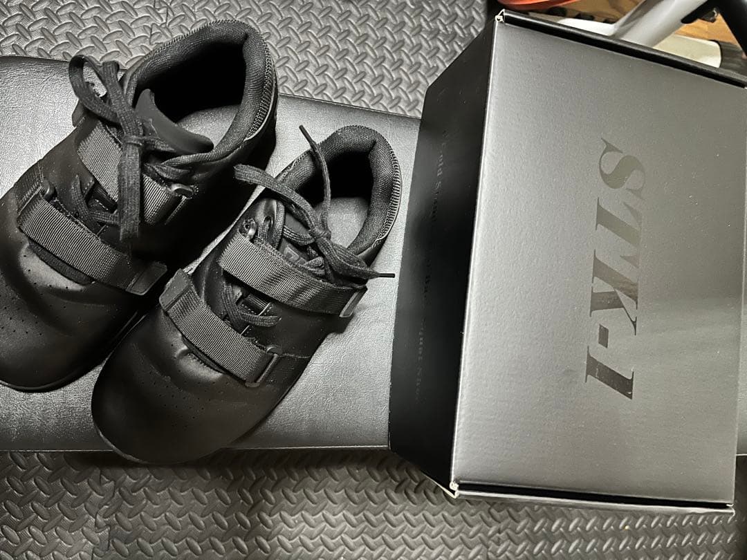 STK-1 oni スクワットシューズ