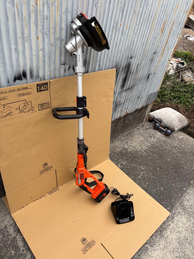 BLACK＆DECKER 36V GLC36N草刈り機　　へポコン