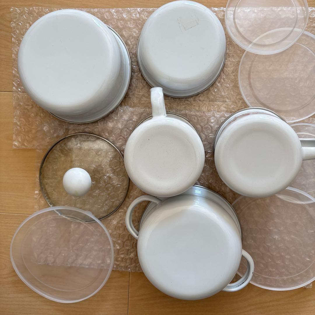 キティ　いちご　ホーロー　保存容器　鍋　マグカップ