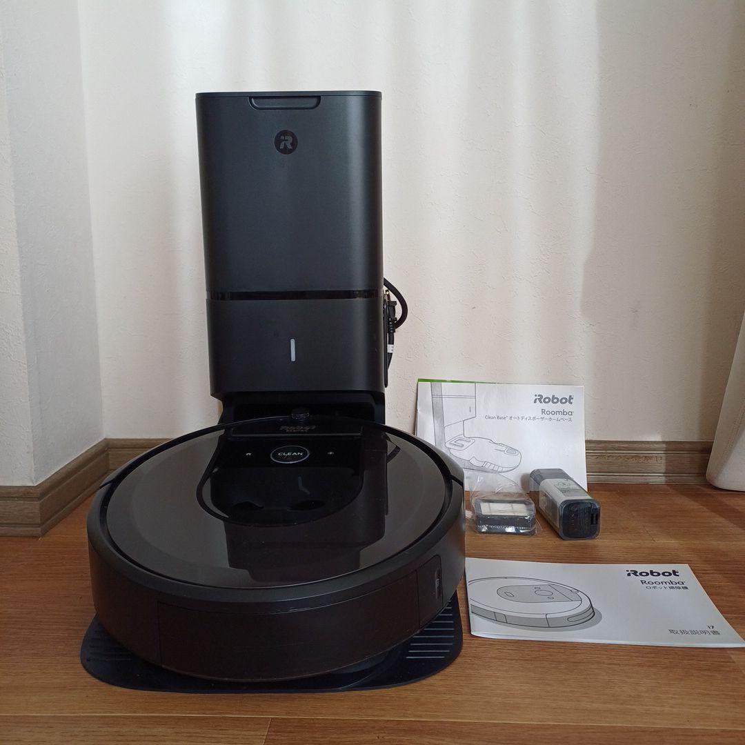 iRobot Roomba i7+本体＋クリーンベース+付属品 i755060