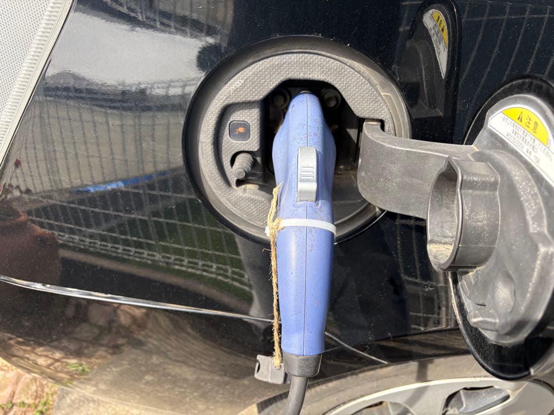 トヨタEV充電ケーブル　価格交渉可