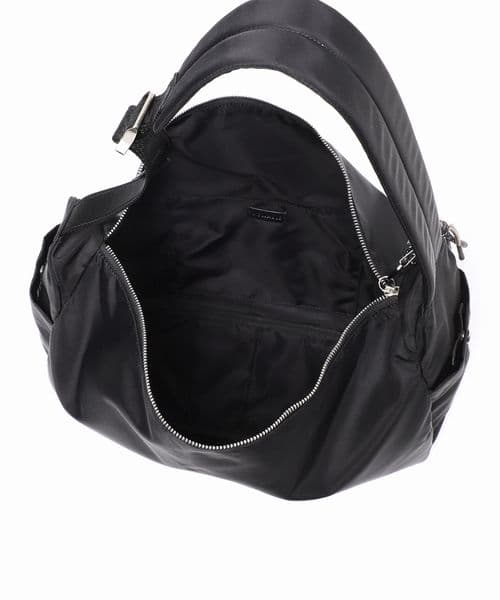 NOMADIS 　ショルダーバッグ