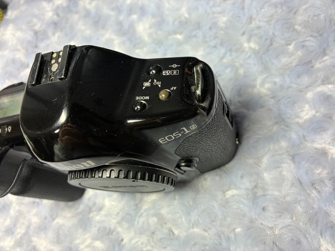 Canon EOS-1N フィルム一眼レフカメラ