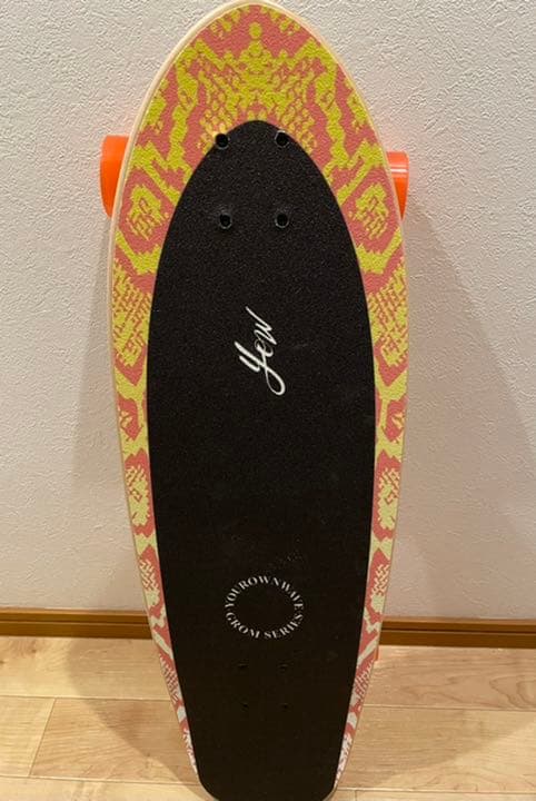 新品！　ヤウ　yow 未使用品　サーフィン　スケートボード