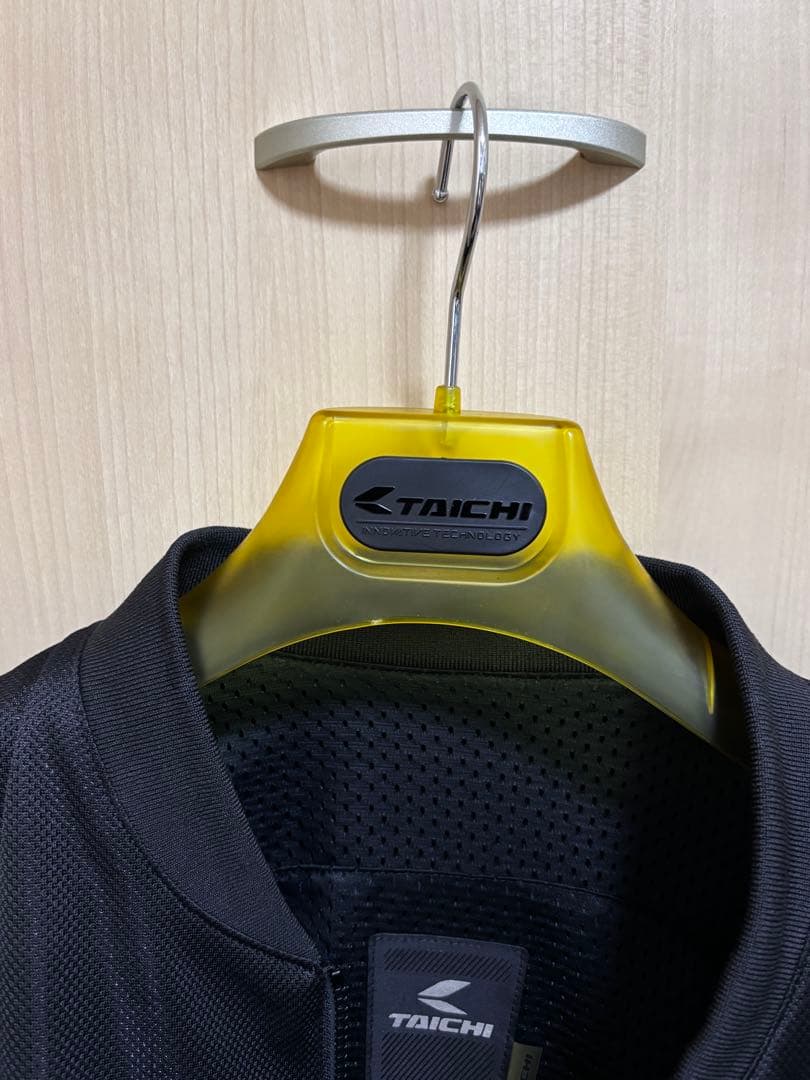 タイチ　エアーフライトジャケット