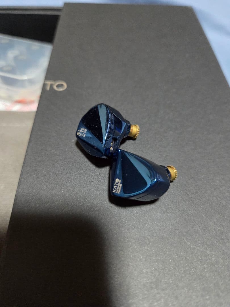 水月雨 moondrop KATO 青 dark blue