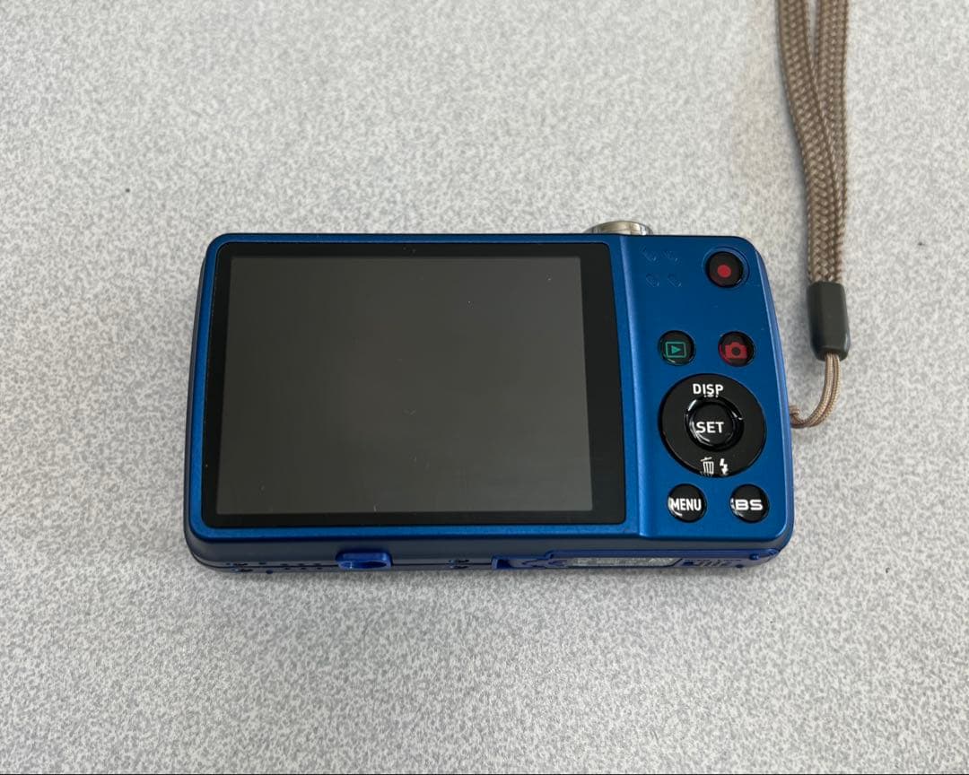 CASIO EXILIM EX-Z550 デジタルカメラ　コンデジ