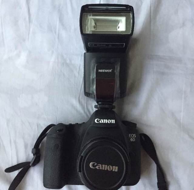 ストロボ２台セット！２台！一眼レフカメラ対応！スピードライト！美品！