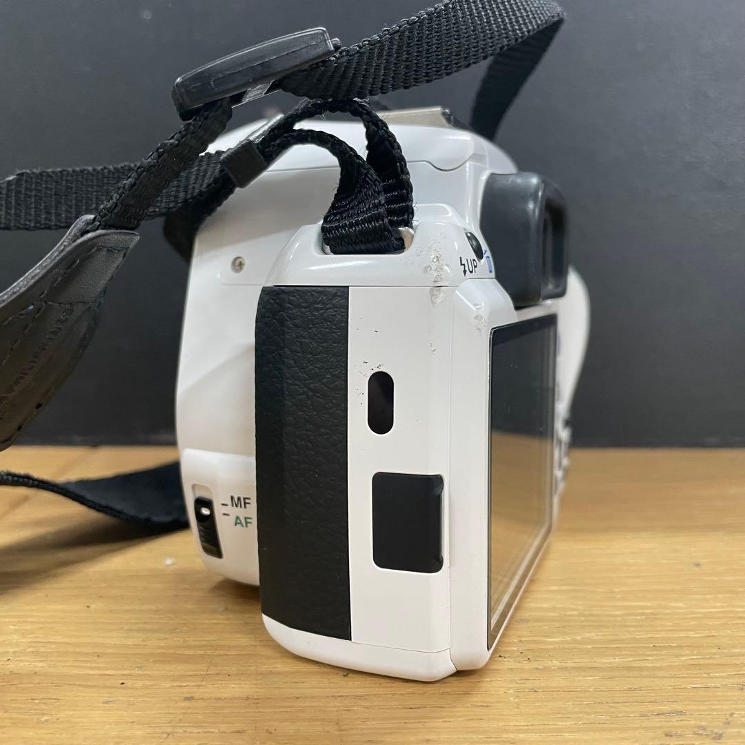 動作品 Pentax K-r ホワイトデジタル一眼レフ ボディ
