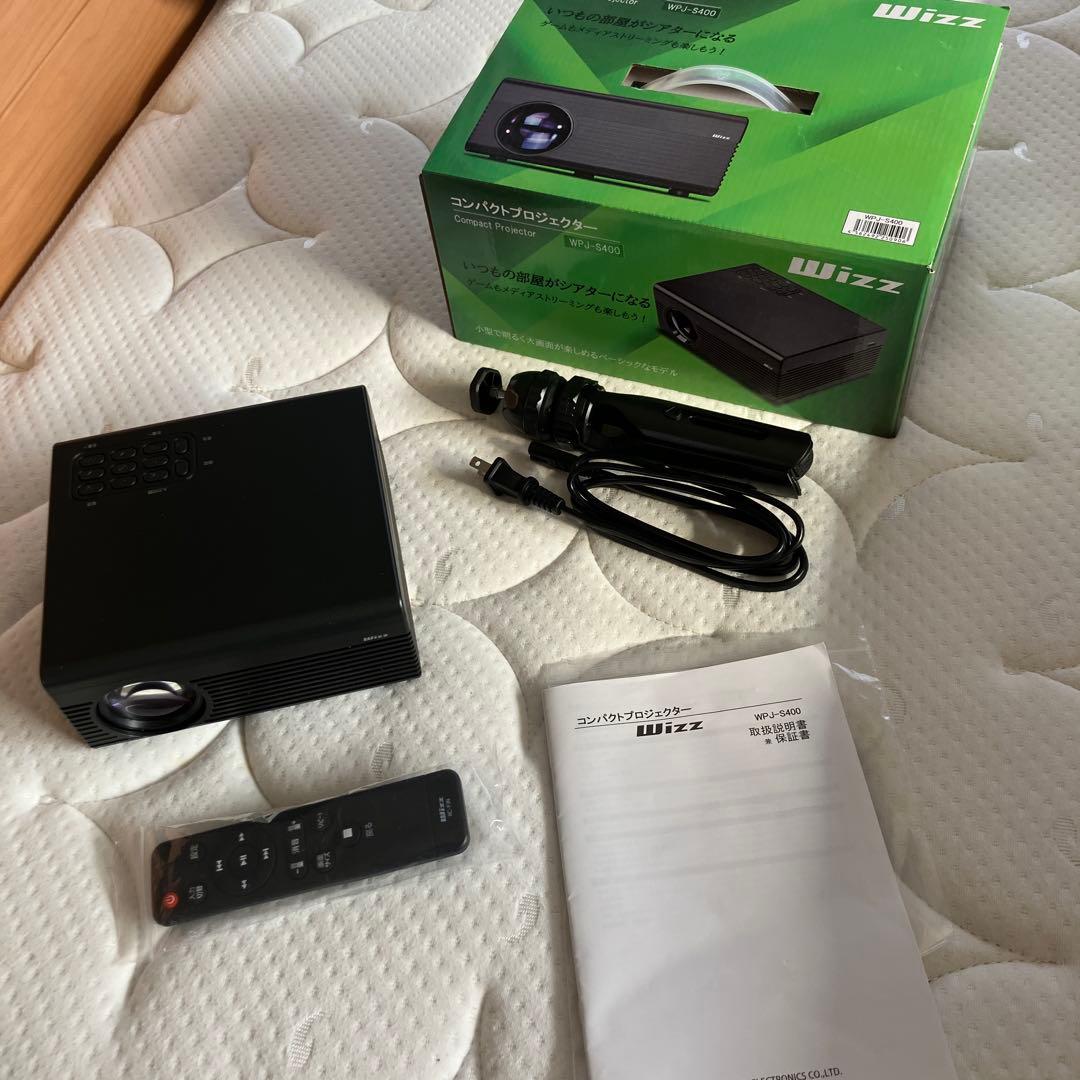 WPJ-S400 コンパクトプロジェクター