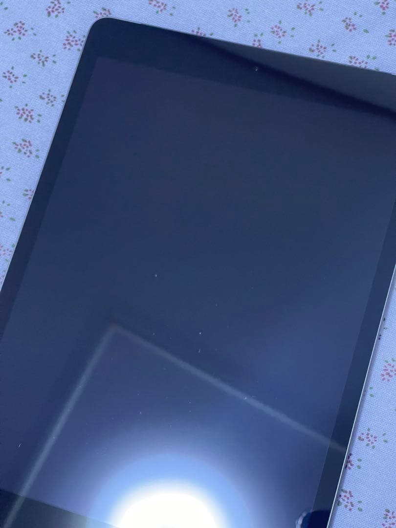 iPad 10.2インチ (第9世代) 64GB WiFi + セルラー