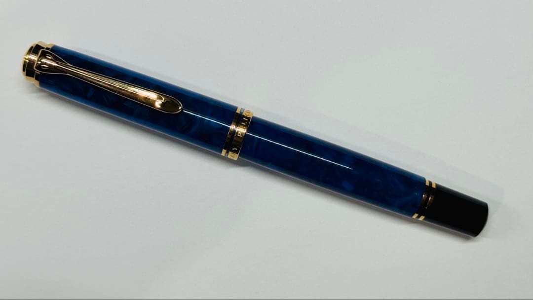 ペリカン スーベレーン M800 ブルー・オ・ブルー　ニブEF Pelican