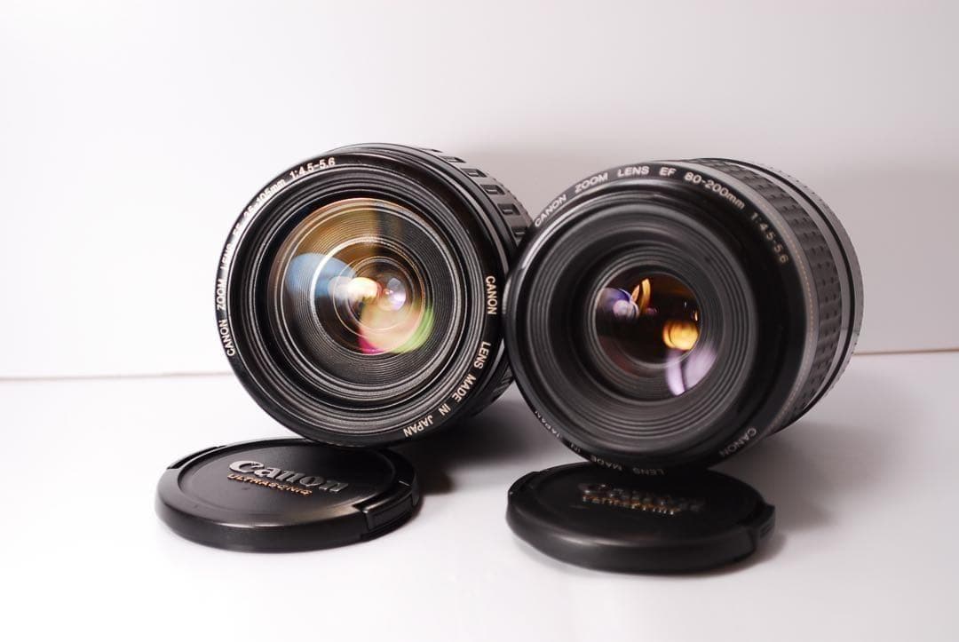 Canon Kiss X7 一眼レフ ダブルレンズ　高画質　軽量　コンパクト☘️