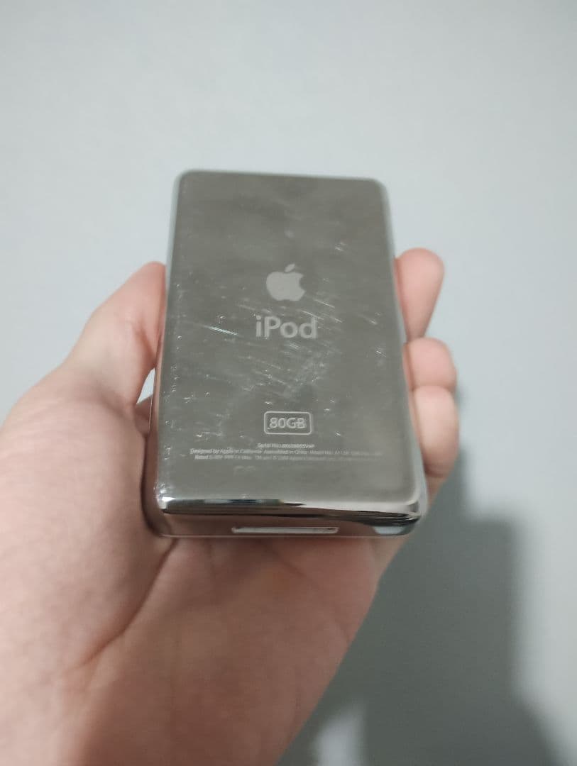 Apple iPod classic 第五世代 80GB