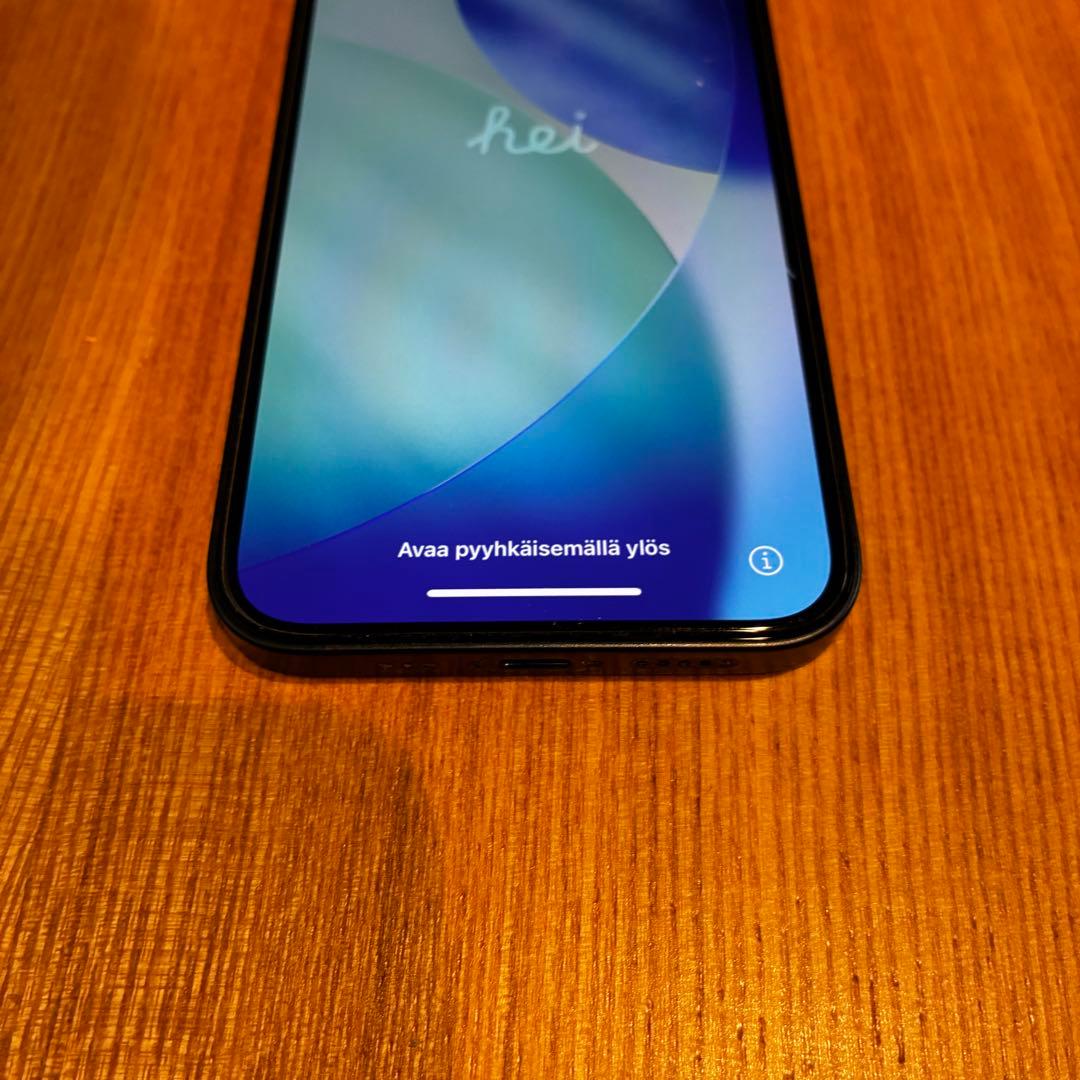 iPhone12 128GB バッテリー残量86% ブラック