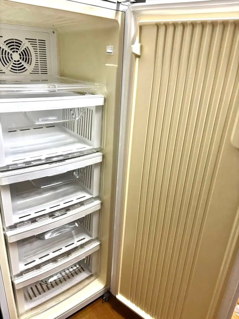 【直接引取】Haier 冷蔵庫 132L 前開き式　冷凍ストッカー　小型　スリム