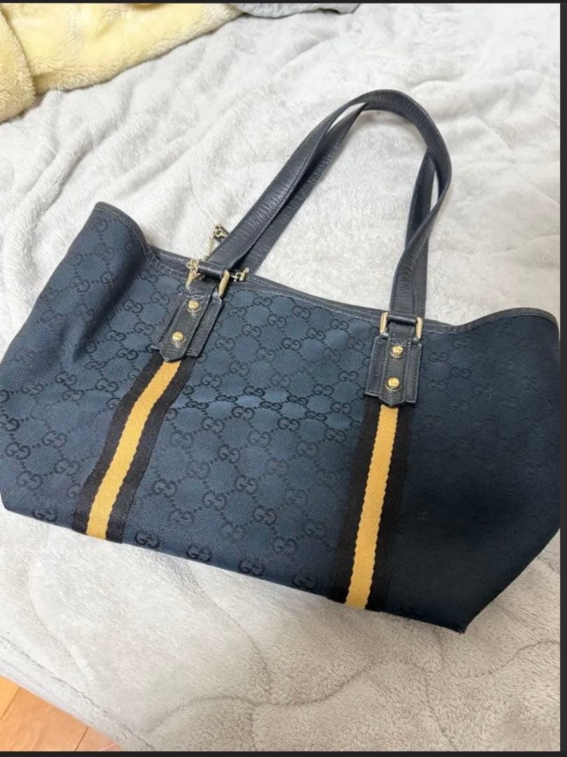 GUCCI GGキャンバス トートバック