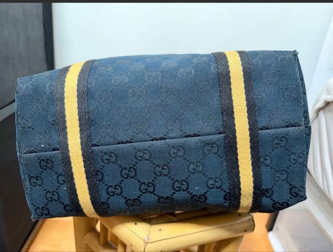 GUCCI GGキャンバス トートバック