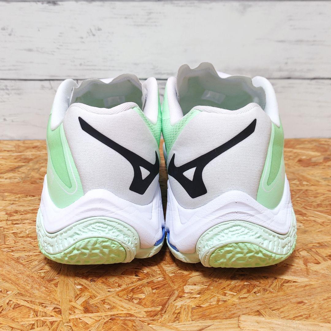 ミズノ バレーシューズ ウェーブ ライトニング Z8 ミントグリーン 27cm