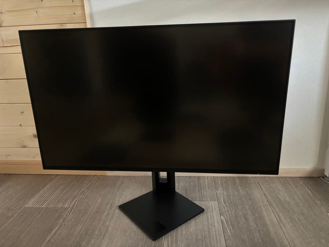 ディスプレイ・モニター本体 omen27u 4K 144hz