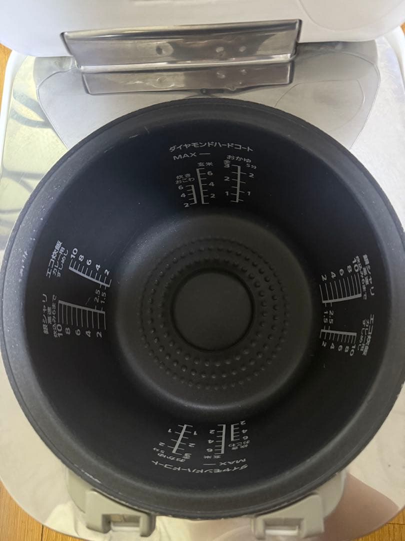 炊飯器・餅つき機 Panasonic SR-pw186 (1l8)