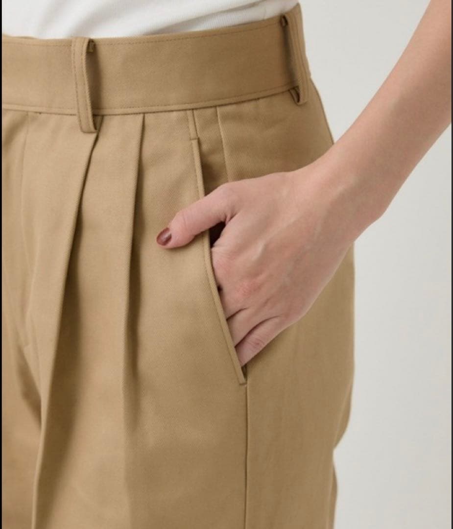 【未使用に近い】chaos カオス　ツータックチノパンツ 38