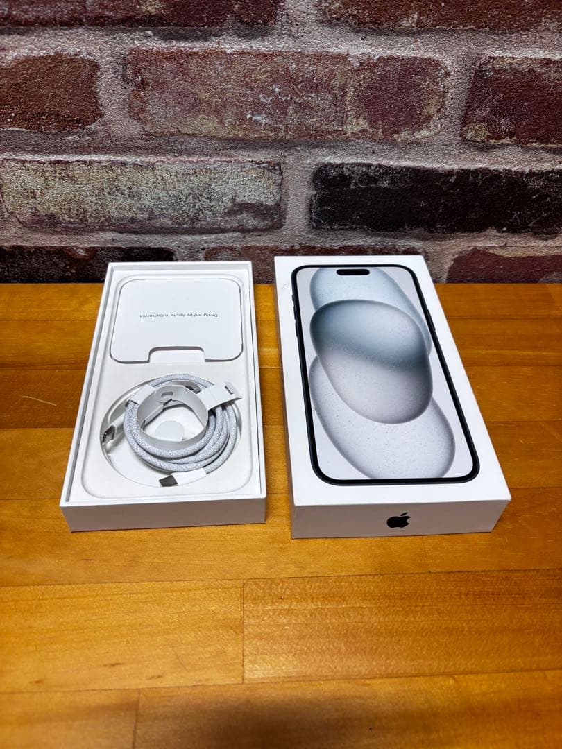 iPhone 15 Plus 512GB ブラック　バッテリー 99%