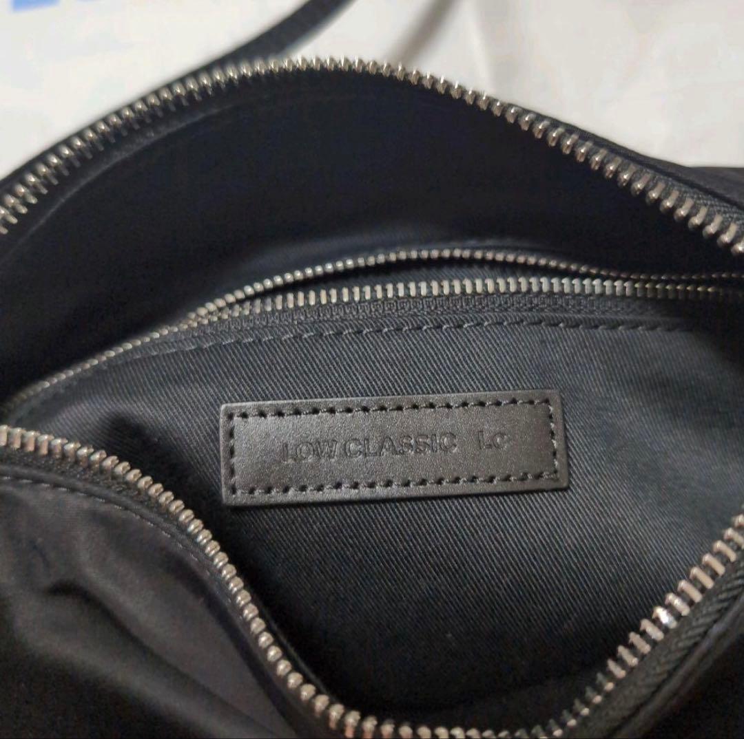 LOW CLASSIC＊CARAMEL BOX BAG BLACK