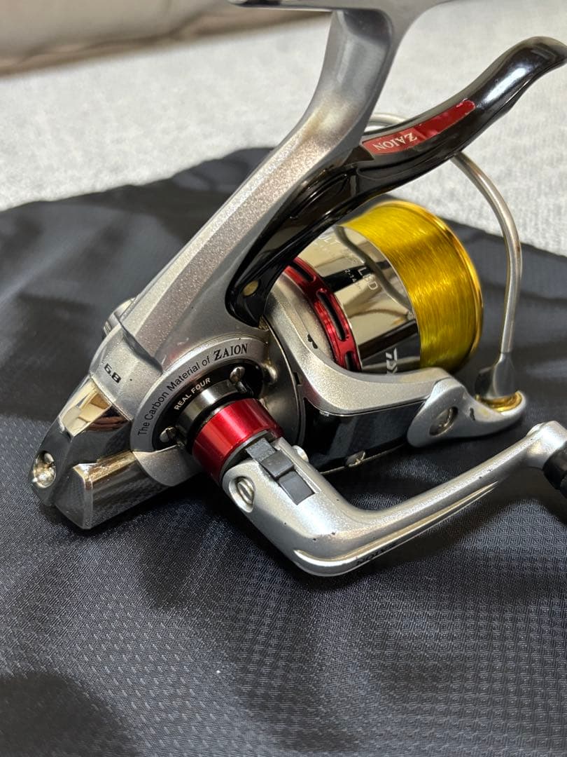 DAIWA トーナメント ZAION 2500LBD ※修理必要