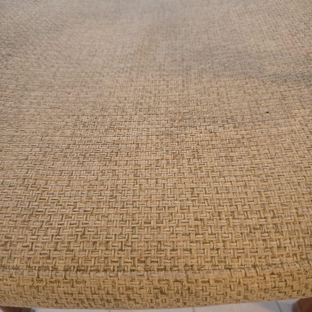 ダイニングチェア　ウォールナット無垢　ファブリック