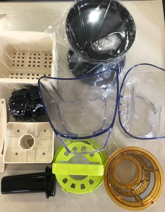 クビンス.サイレントジューサー(kuvings)