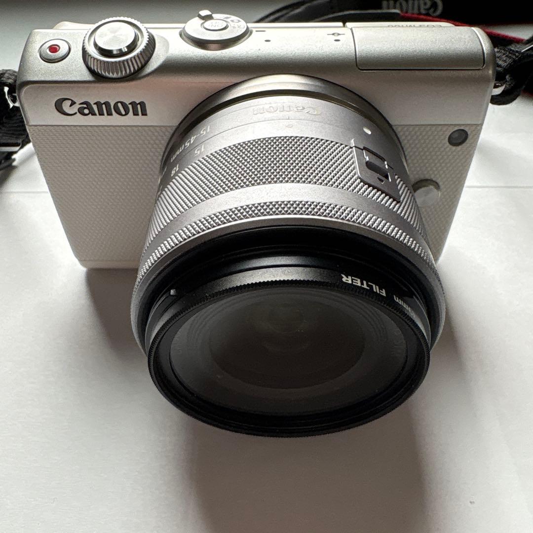 Canon EOS M 100 レンズキット