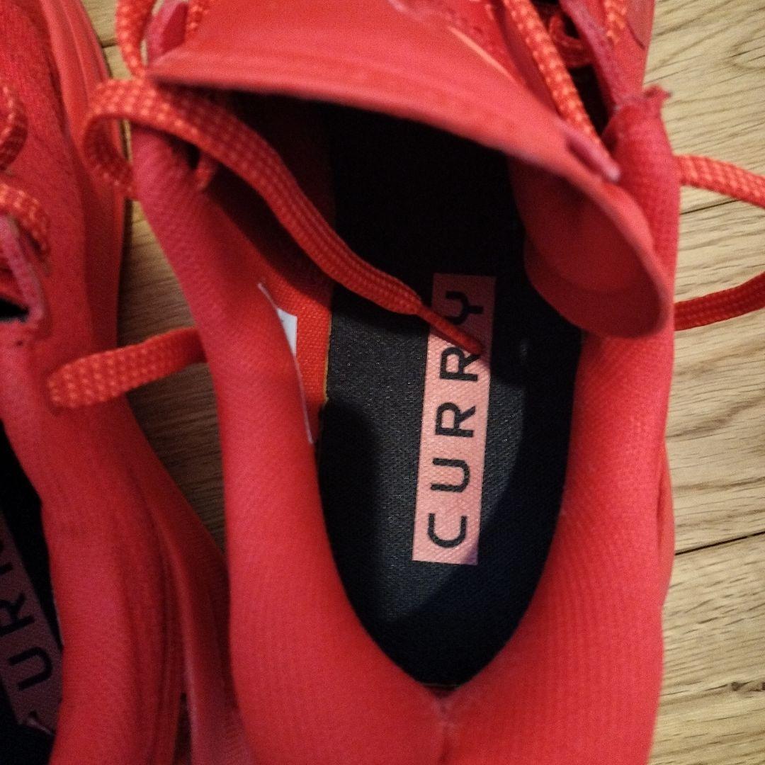 アンダーアーマー　カリー12