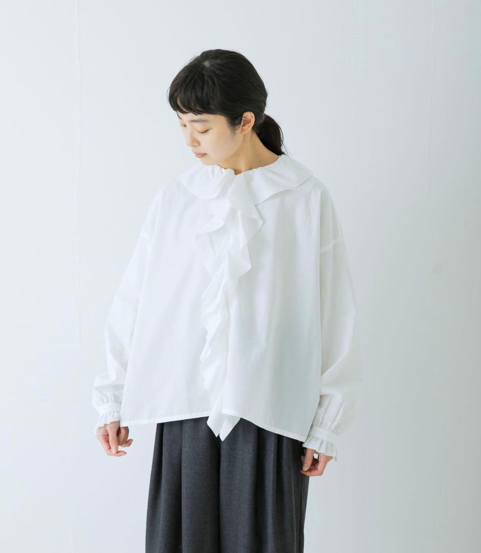 かぐれ　新品タグ付き　コットンフリルカラーシャツ　アーバンリサーチドアーズ