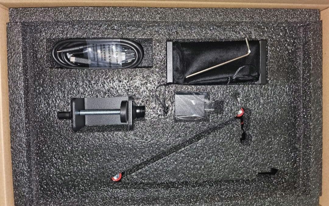 KEEPTIME モバイルモニター 15.6インチ クランプ式スタンド付き