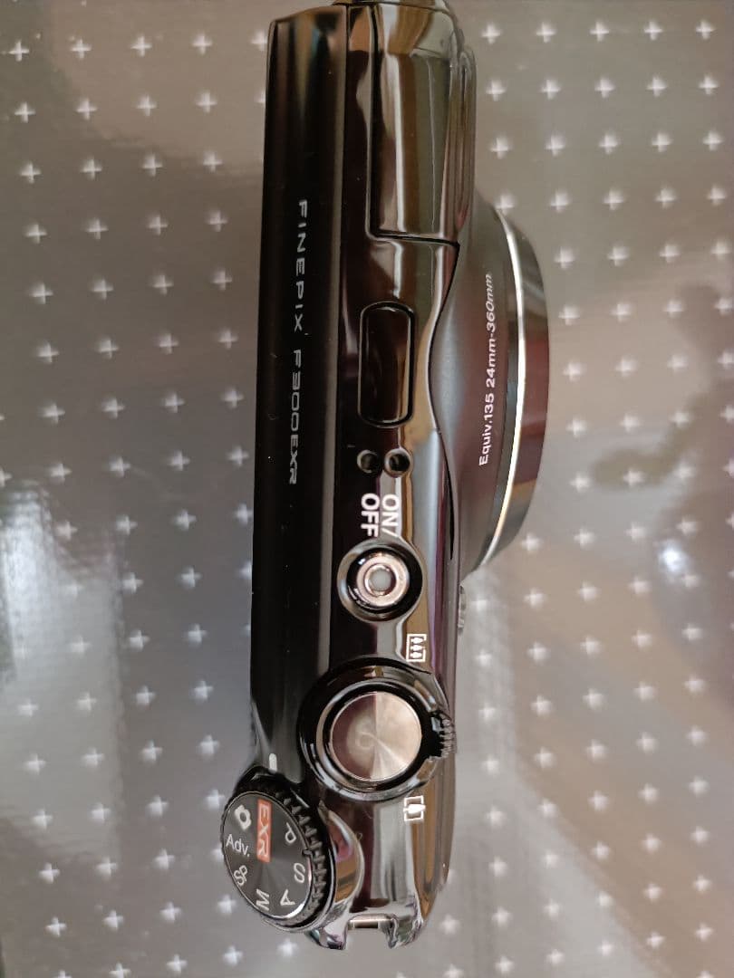 FUJIFILM FinePix f300EXR コンパクトデジタルカメラ