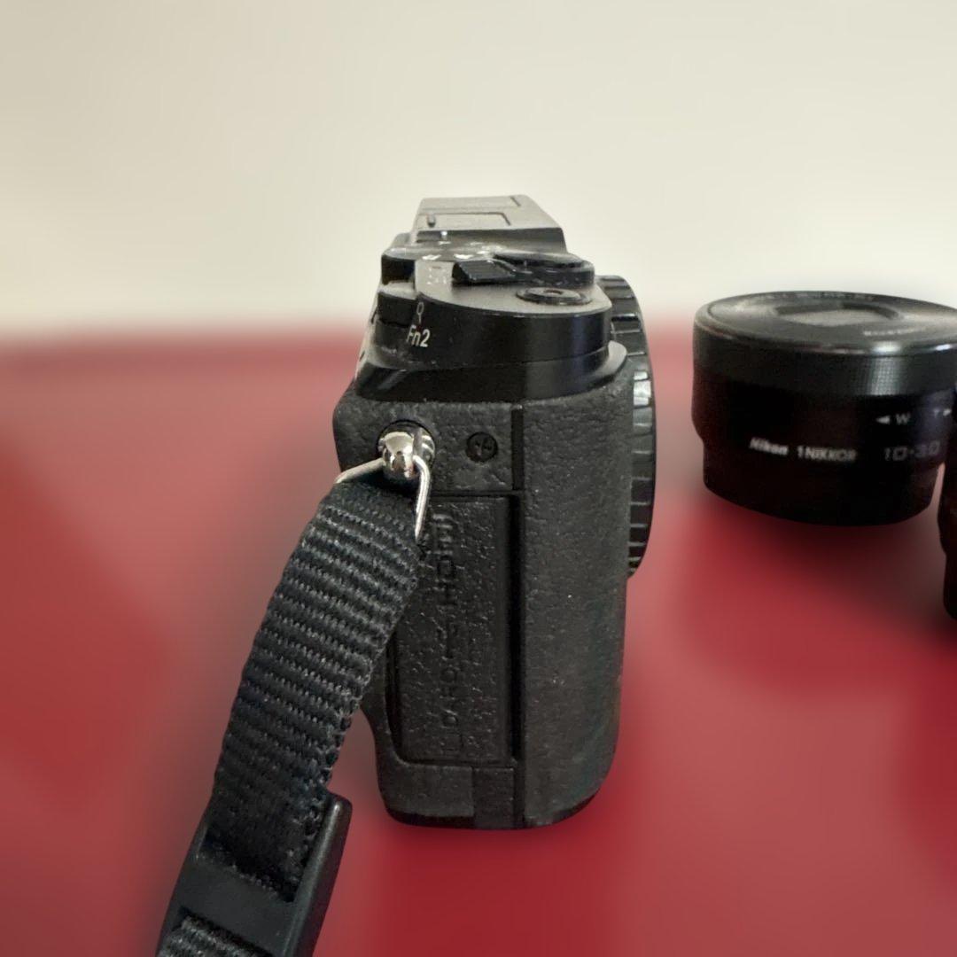 Nikon 1 V3 ミラーレスカメラ 本体とレンズ、箱付き