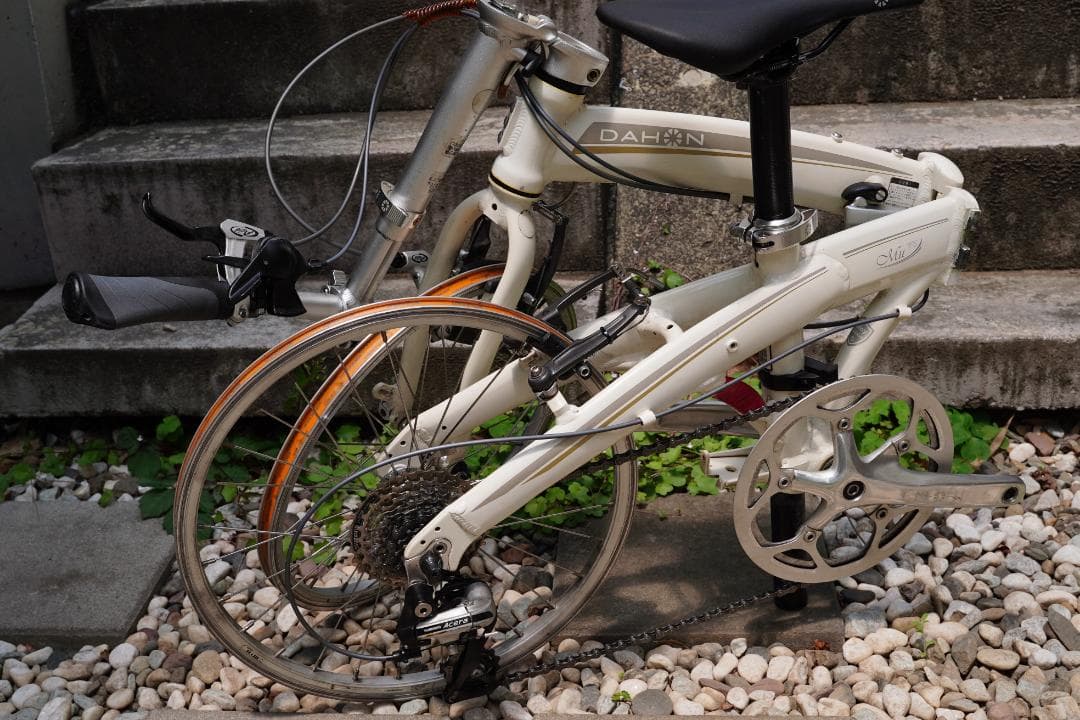 DAHON ダホン MU P8 20インチ 折り畳み自転車 ホワイト ミニベロ