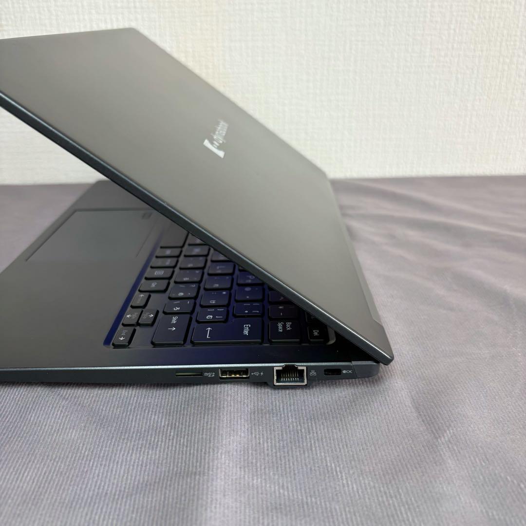 DYNABOOK G83KW i5第12世代 高級超軽型ノートPC