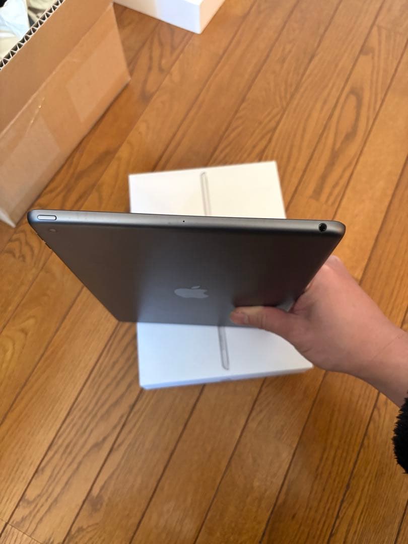 Apple ipad 第7世代 32GB バテッリー容量100%