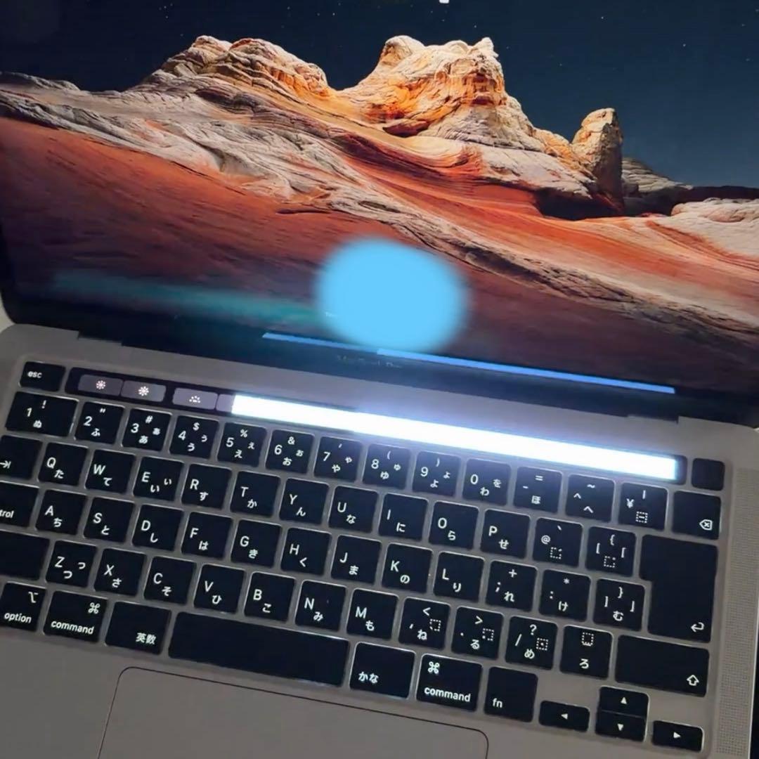 MacBook Pro 13インチ ※Touch Bar不具合あり／動作問題なし