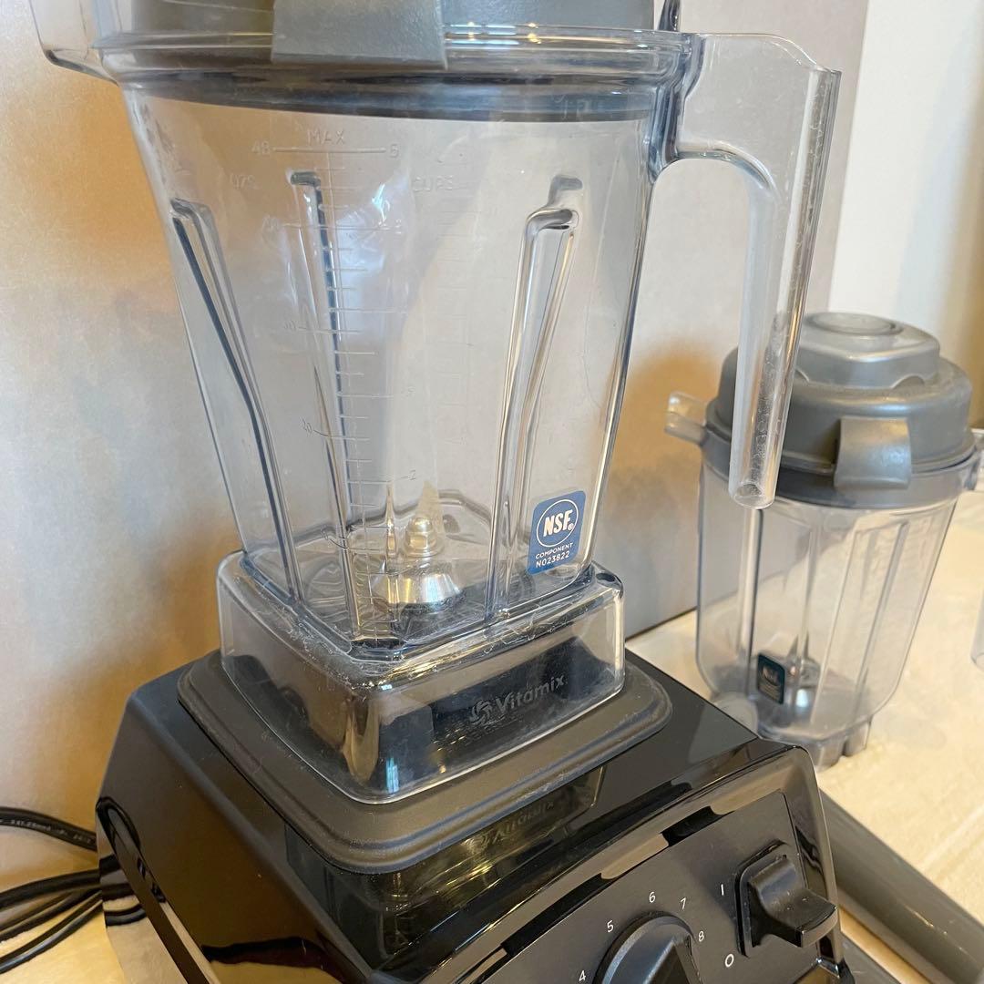 バイタミックス E310 ブレンダープロフェッショナルグレード 1.4Lブラック