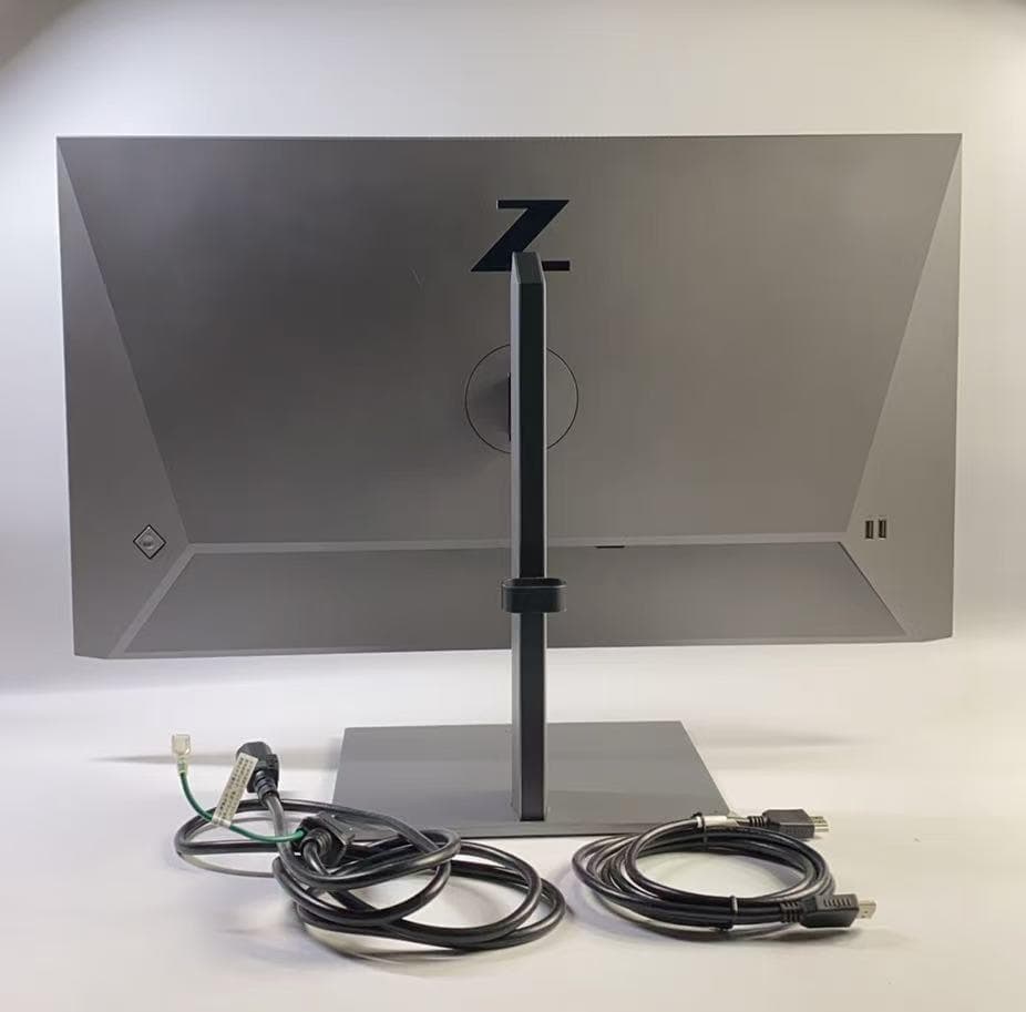 で*号様 HP Z27u G3 27インチ モニター Type-C