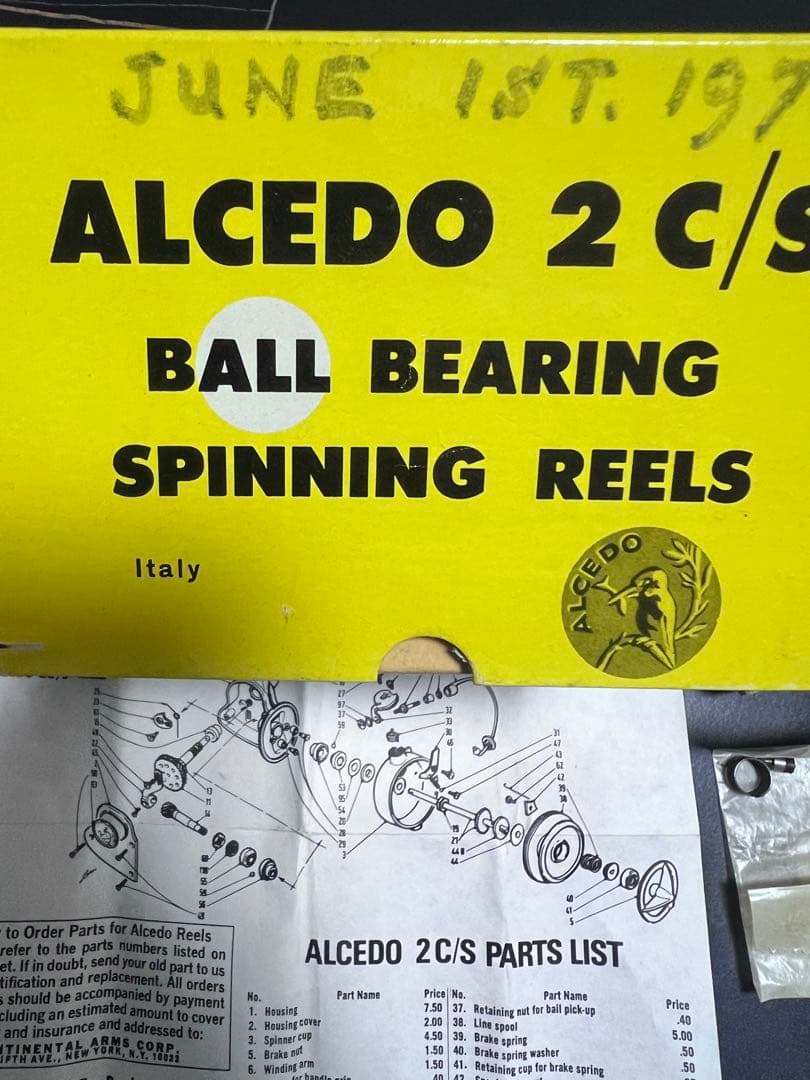 希少アルチェドALCEDO 2C/S スピニングリール 1973年販売イタリア製