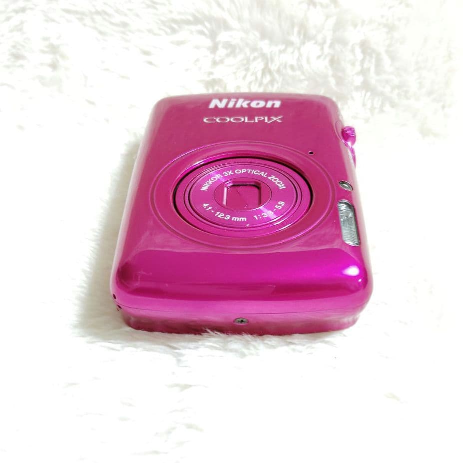 美品✨ Nikon COOLPIX S01 ピンク 充電ケーブル ミニサイズ